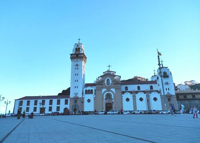 Arenitas Un Oasis Junto Al Mar Candelaria